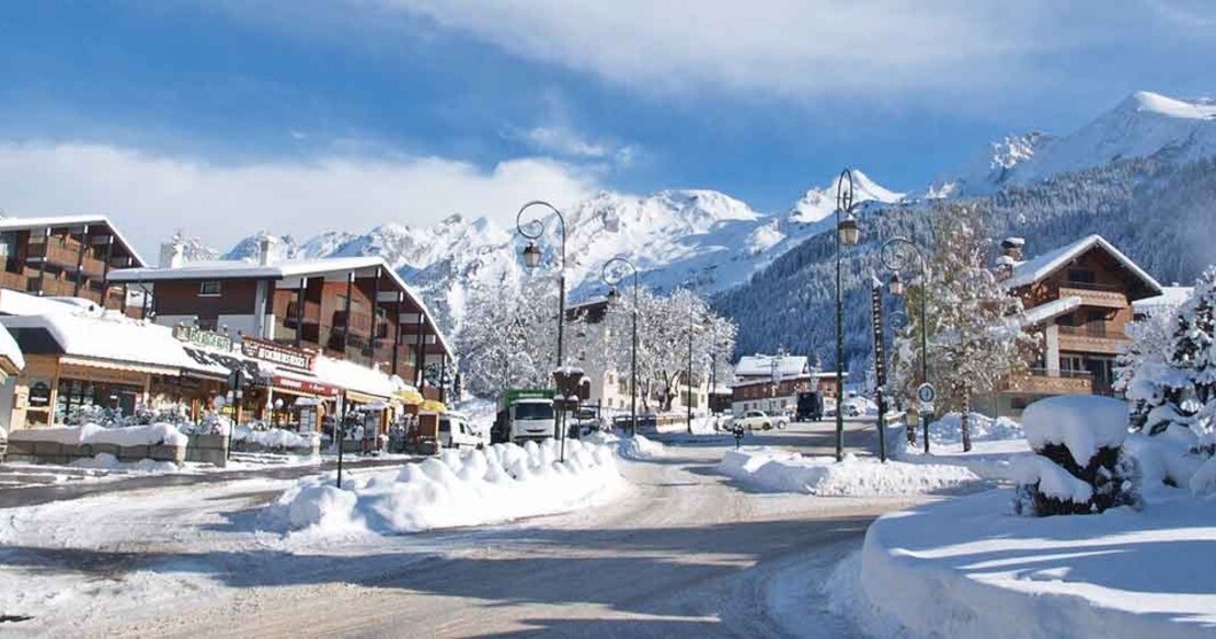 Luxury chalets and hotels in La Clusaz resort in France