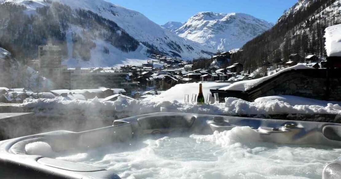 Chalets in Val d'Isere with hot tub - Chalet Grand Sassiere