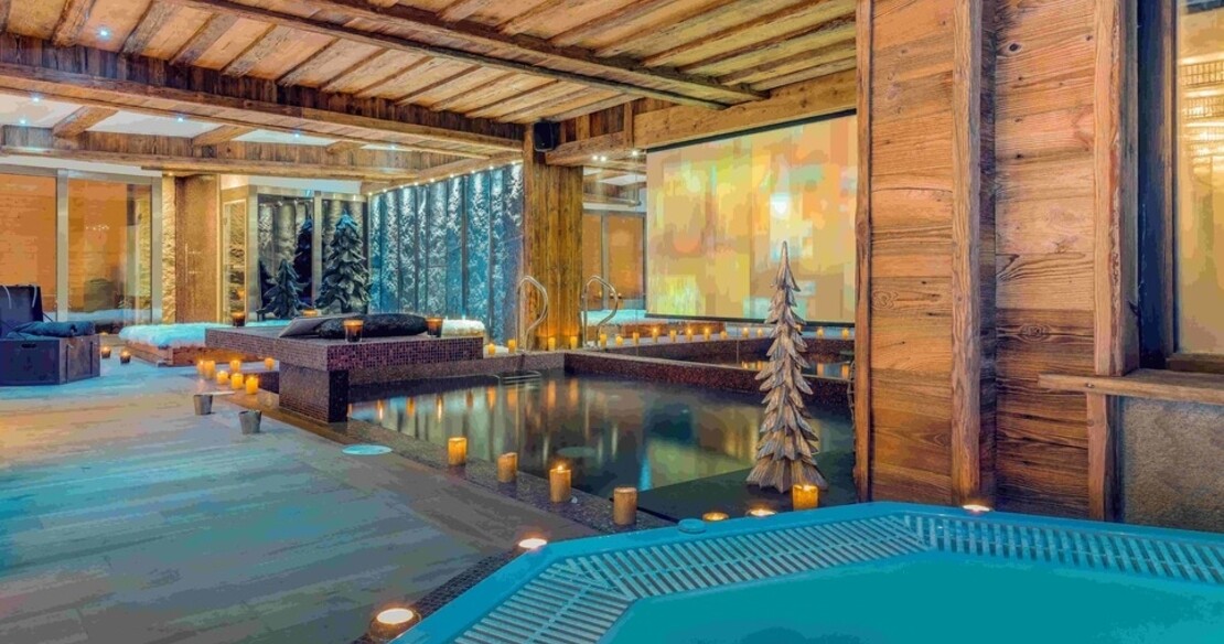 Chalets in Val d'Isere with hot tub - Chalet L'Hotse