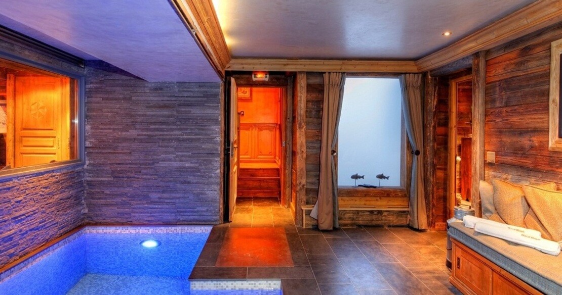 Luxury chalets in Courchevel, chalet St Christophe