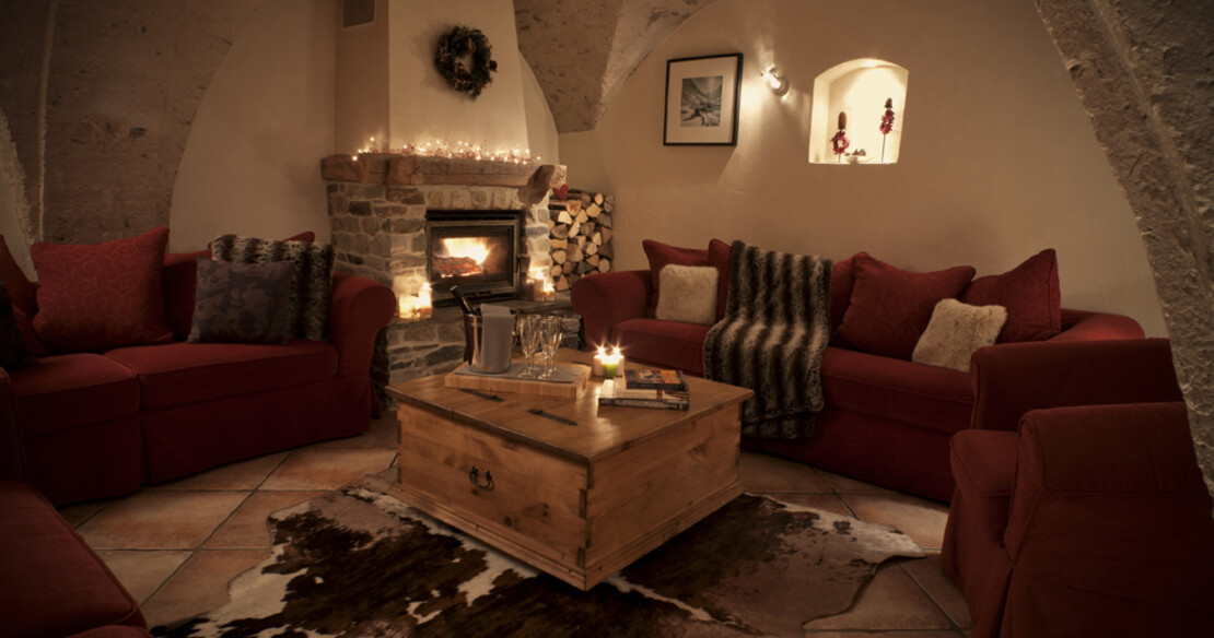 Affordable luxury ski chalets - Chalet La Lune in St Martin de Belleville