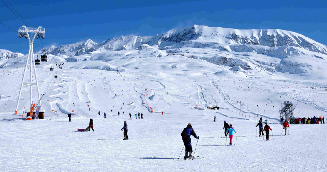 Luxury chalets in Alpe dHuez - the nursery slopes at the top of the village