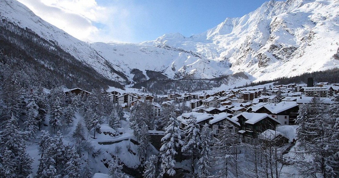 Luxury chalets and hotels in Saas Fee, Switzerland