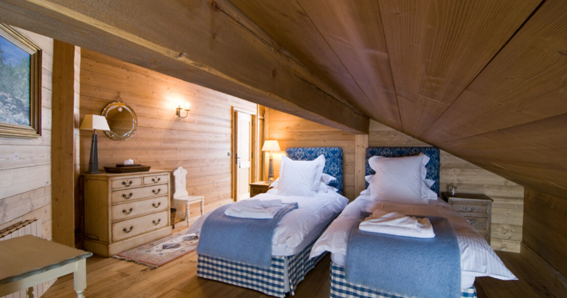 Luxury chalets in Meribel, chalet Bellevue