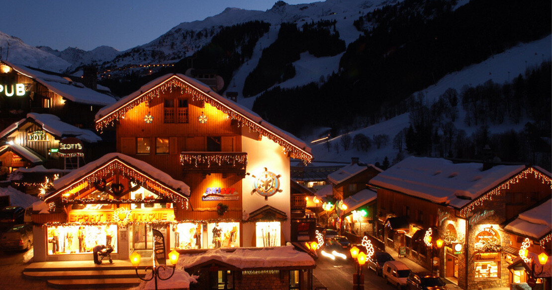 Luxury chalets in Meribel and Luxury hotels in Meribel 