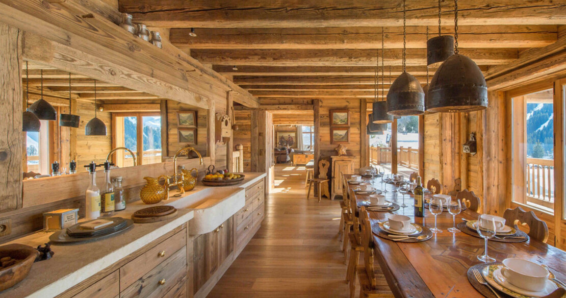 Luxury chalets in Meribel - Chalet Smith Haut Lafite