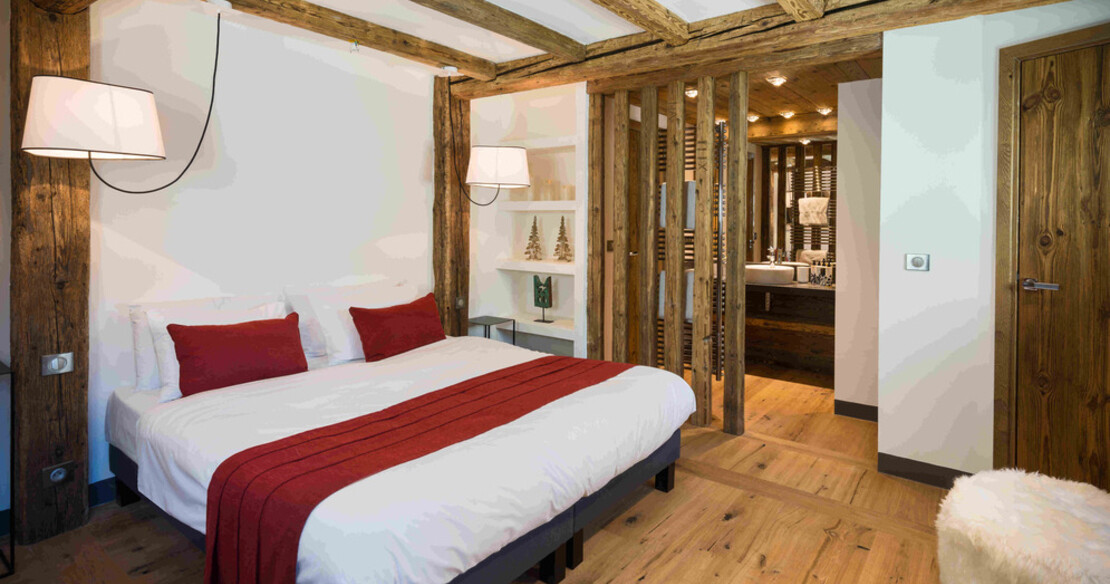 Chalet Papillon Val d'Isere - bedroom
