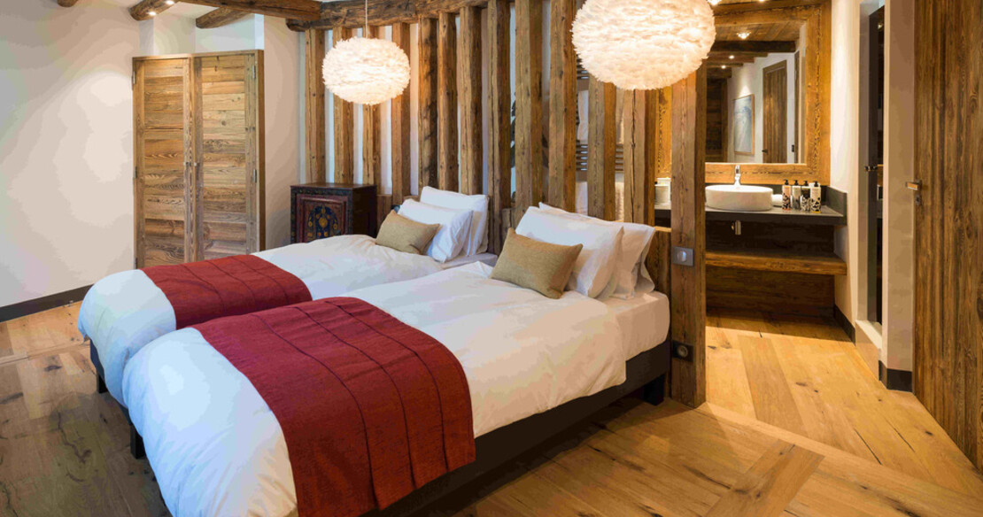 Chalet Papillon Val d'Isere - bedroom