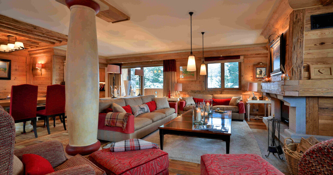 Chalet Trois Ours Meribel - sitting room