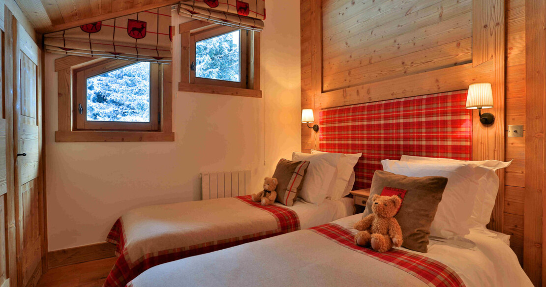 Chalet Trois Ours Meribel - bedroom