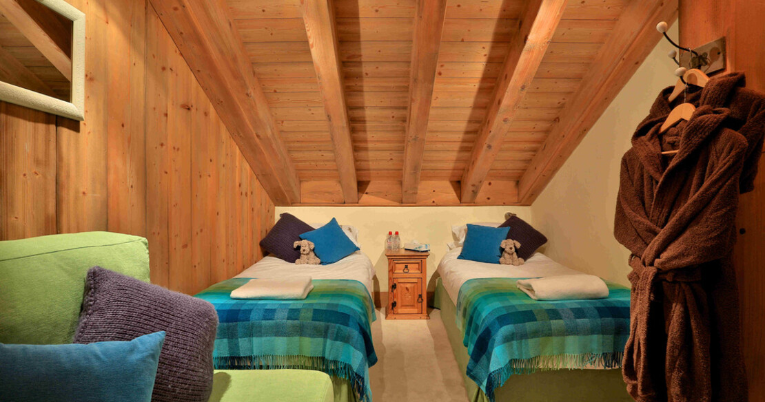 Chalet du Vallon Meribel Village - bedroom
