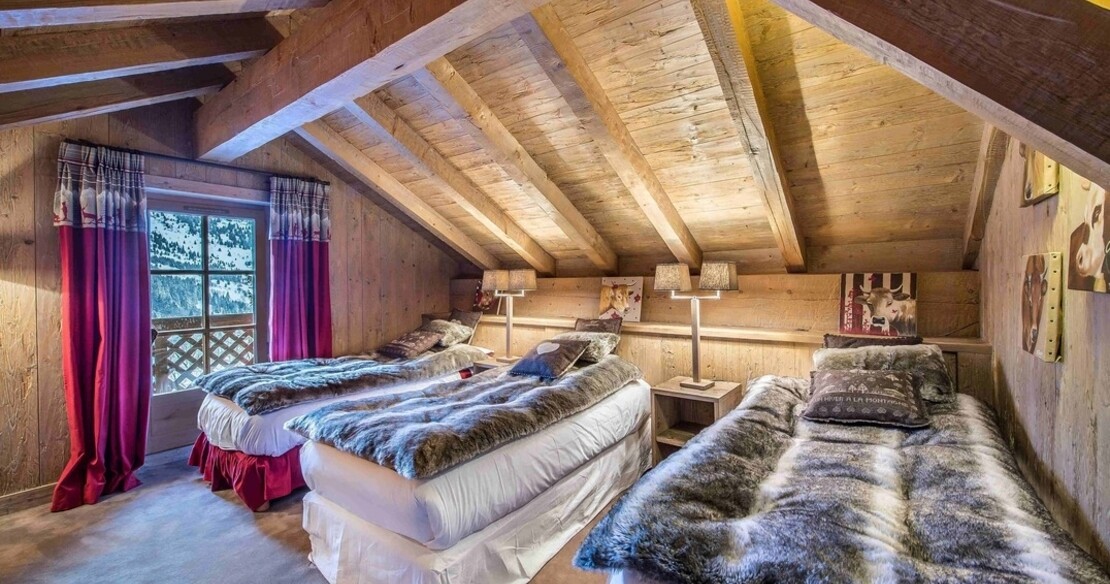 Chalet d'Hadrien Meribel - Bedroom