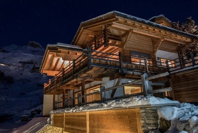 Chalet Rock - exterior