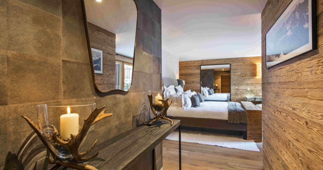 Chalet Rosalp Verbier - bedroom with entrance