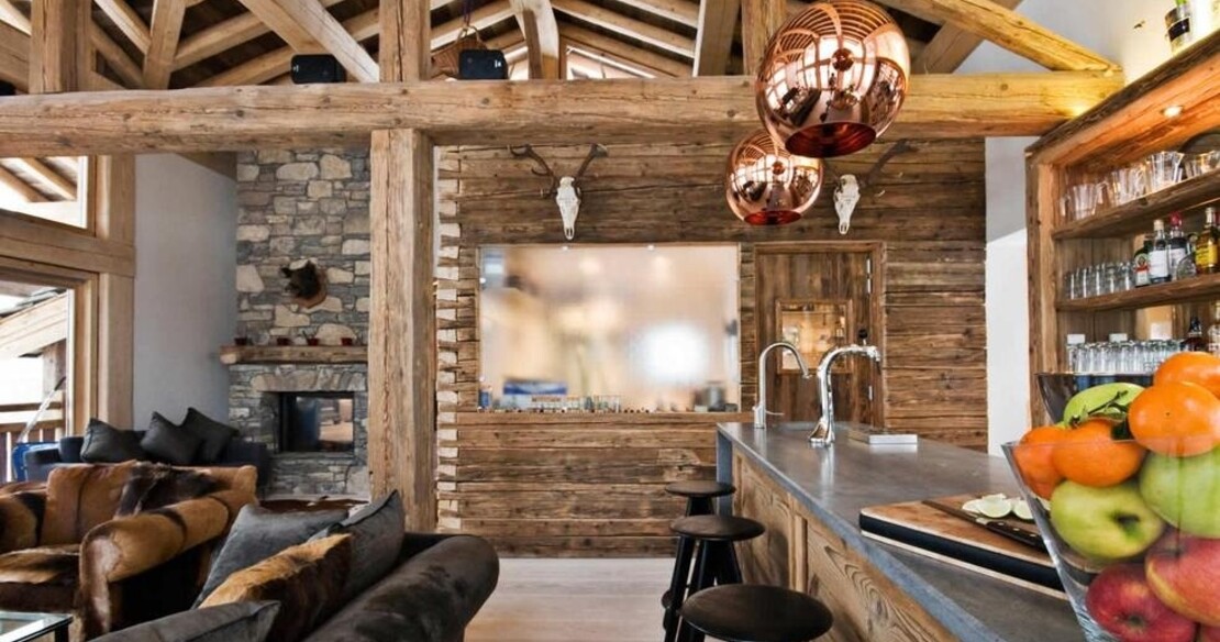 Chalet La Tene Val d'Isere - the breakfast bar