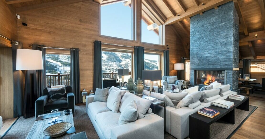 Chalet Le Grenier Meribel - sitting room