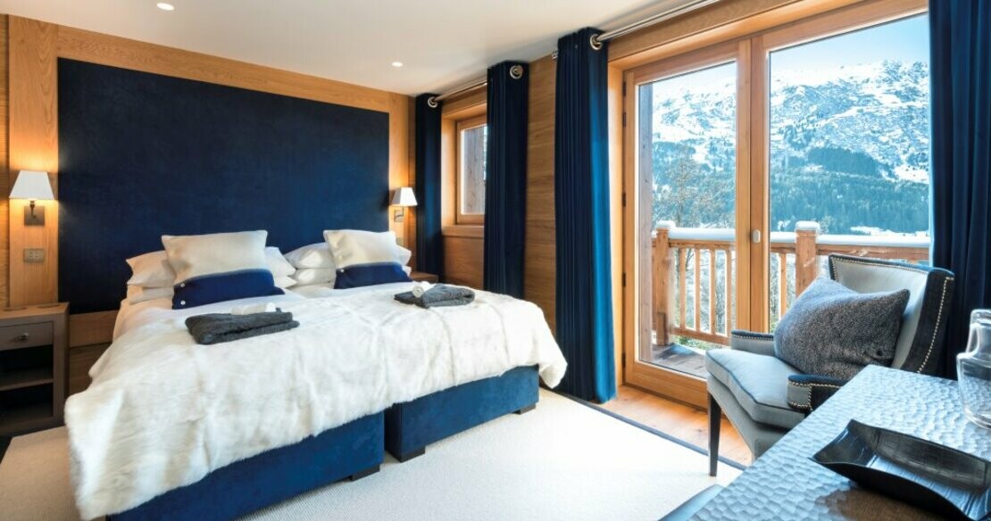 Chalet Le Grenier Meribel - bedroom