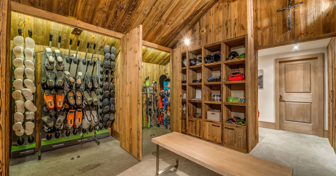 Chalet Mont Tremblant Meribel - boot room