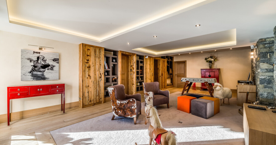 Chalet Mont Tremblant Meribel - games room