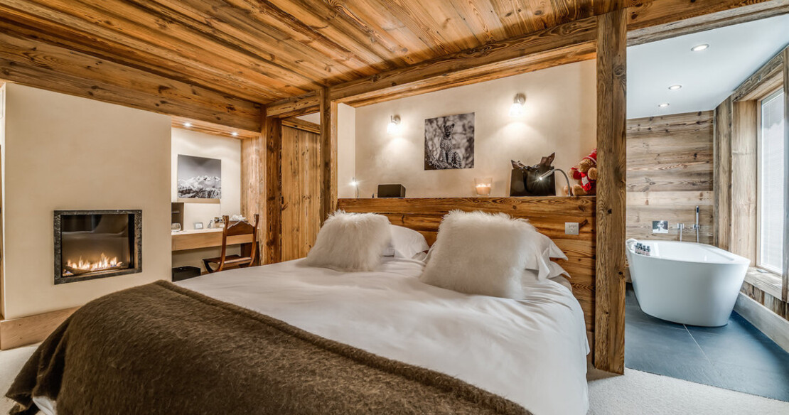 Chalet Mont Tremblant Meribel - bedroom