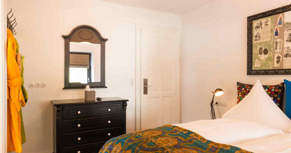 Sweet Little Home in St Anton green bedroom