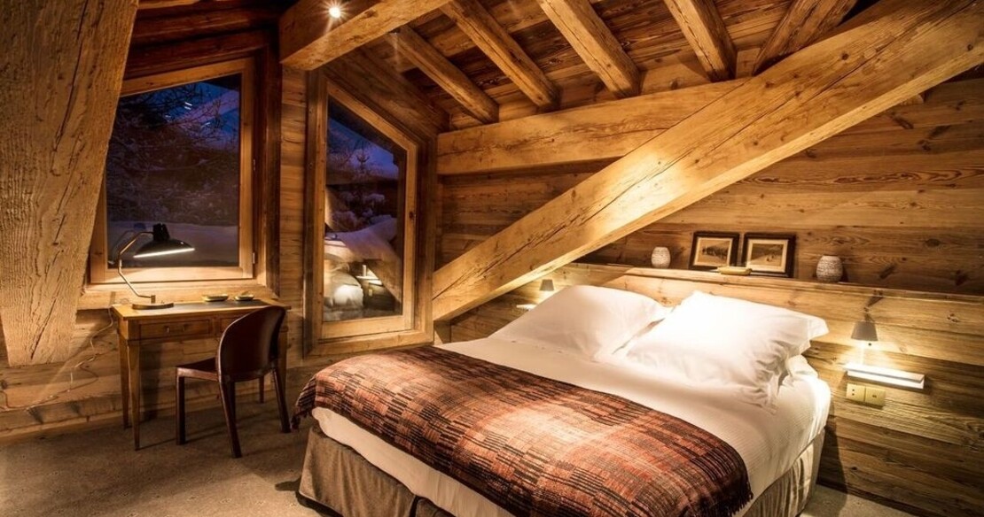 Chalet Ambre, Val d'Isere, top bedroom