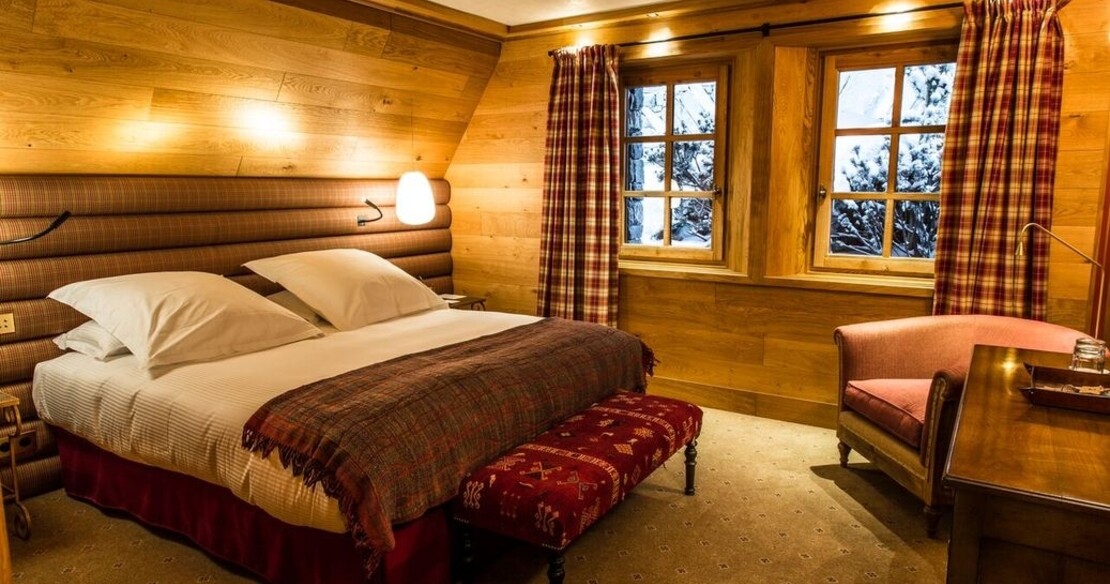 Chalet Chene, Val d'Isere, bedroom 