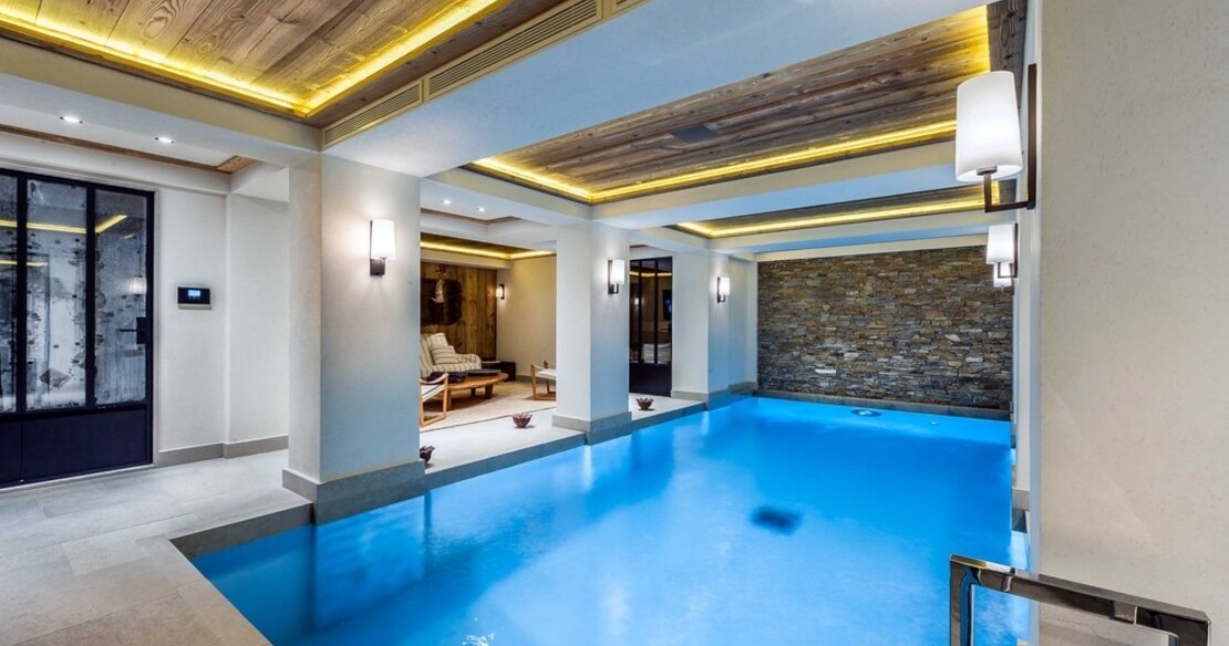 Chalet Nanuq, Courchevel 1850, the swimming pool