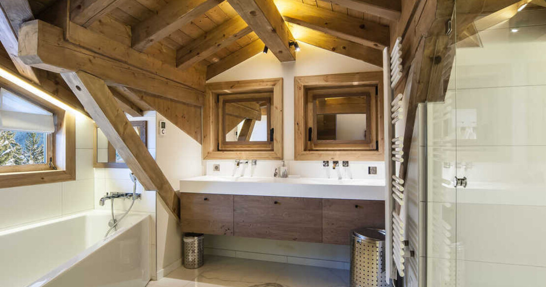 Chalet 1550, Courchevel Village, bathroom