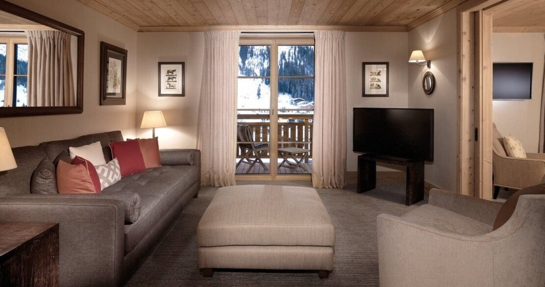 Club Chalet Aurelio in Lech - bedroom suite