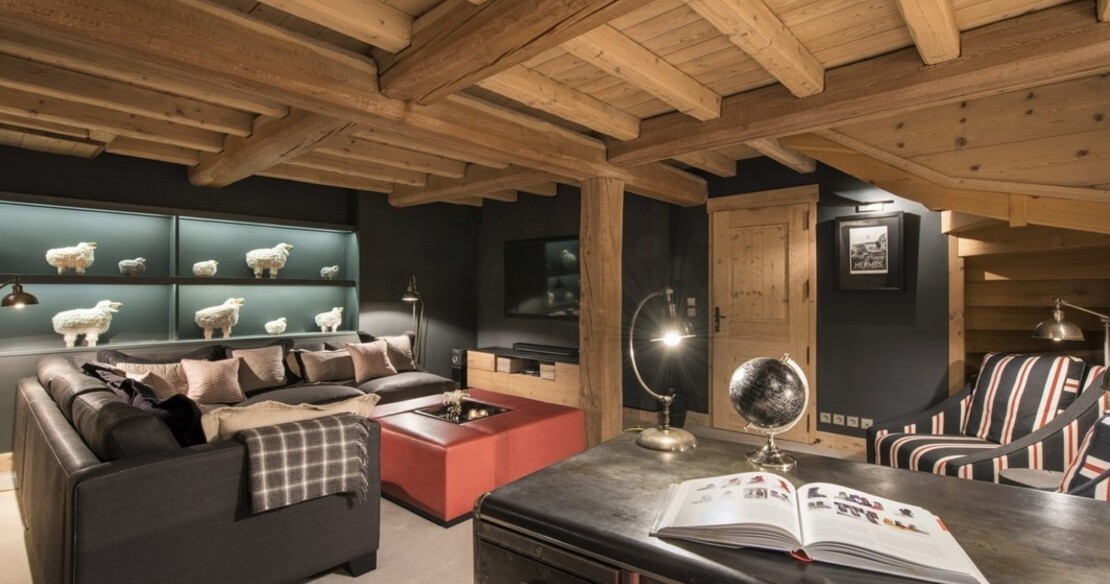 Chalet du Cret Val d'Isere cinema