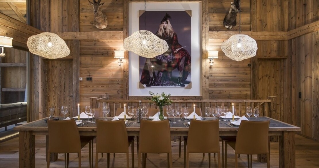 Chalet Inoko Val d'Isere dining 1