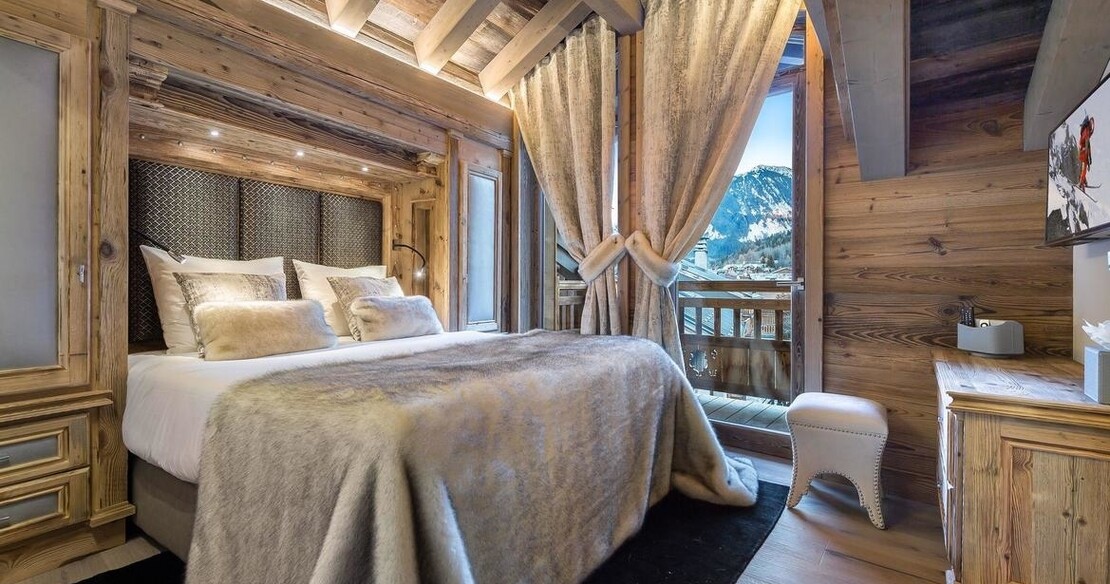 Chalet White - bedroom