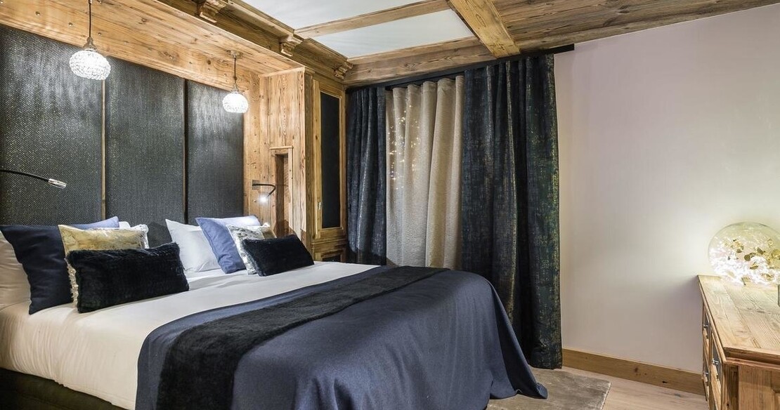 Chalet White - Bedroom