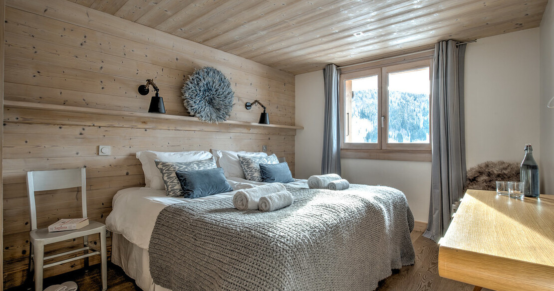 Chalet la Source - bedroom standard