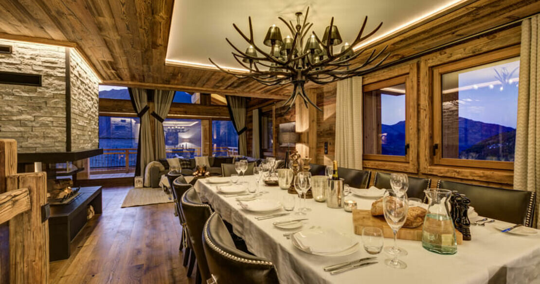 Chalet Chez Bugi - dining