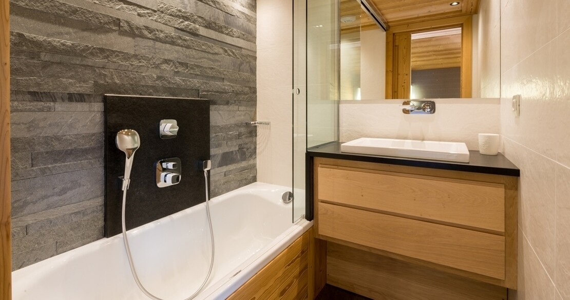 Chalet Pousse Caillou - Meribel - bathroom