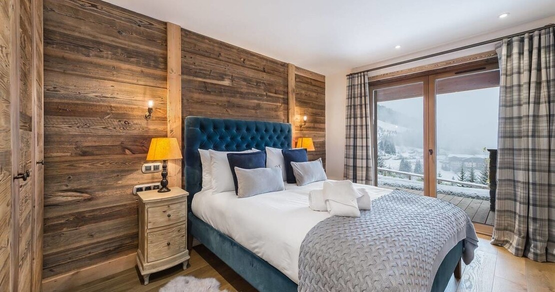 Chalet Libellule - Courchevel Moriond - blue bedroom