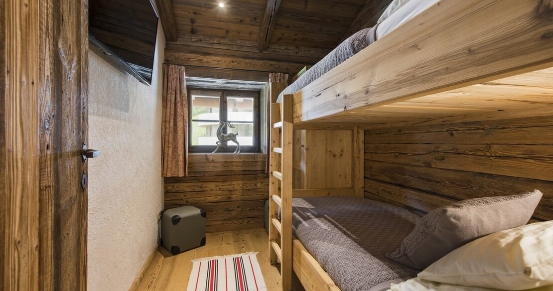 Chalet Tschoder St Anton