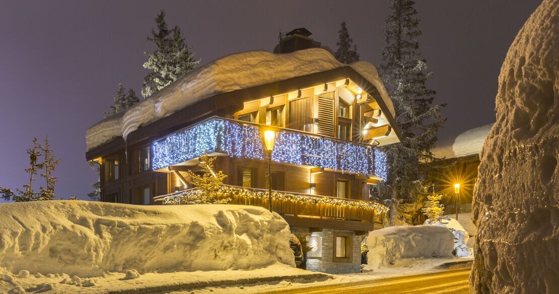 Luxury_Chalet_La_Datcha_Courchevel