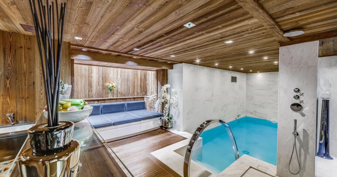 Luxury_Chalet_Carat_Courchevel