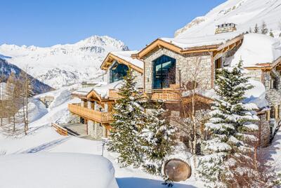 Luxury_Chalet_Les_Ours_Val_d_Isere