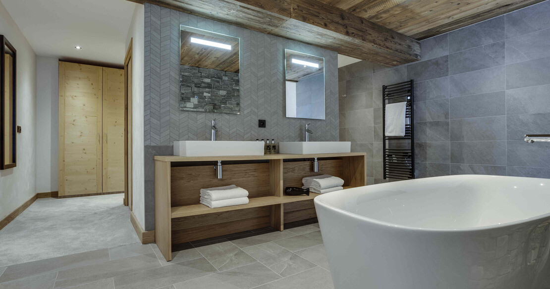 Club_Bellevarde_No_8_Val_d_Isere