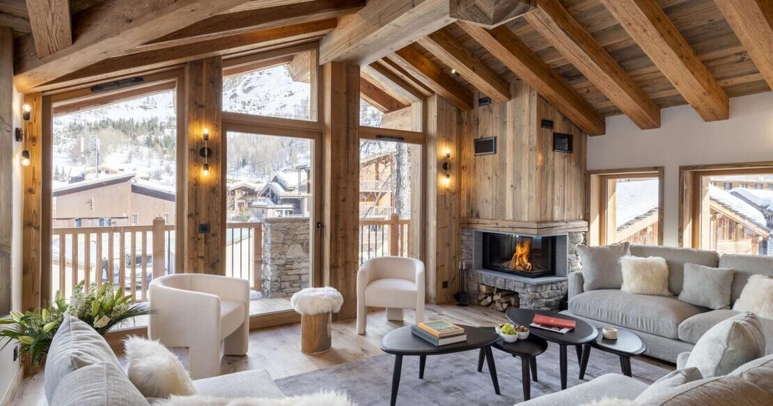 Luxury_Chalet_1850_Courchevel