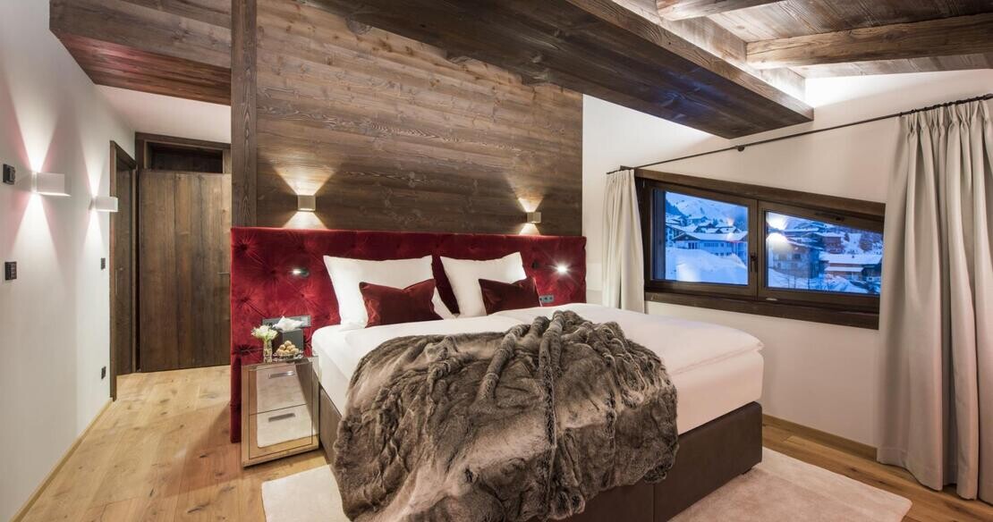 Nidus_Penthouse_Lech