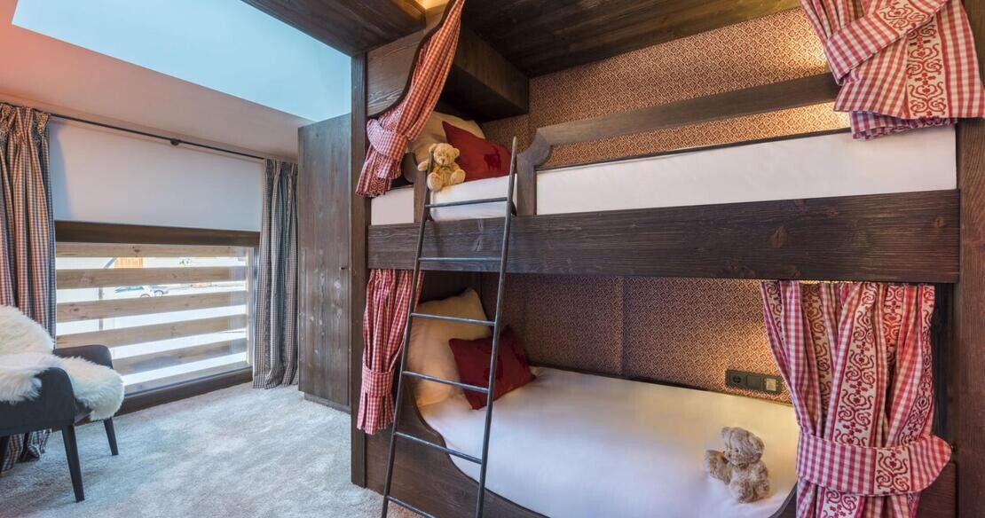 Nidus_Penthouse_Lech